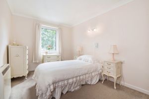 BEDROOM- click for photo gallery